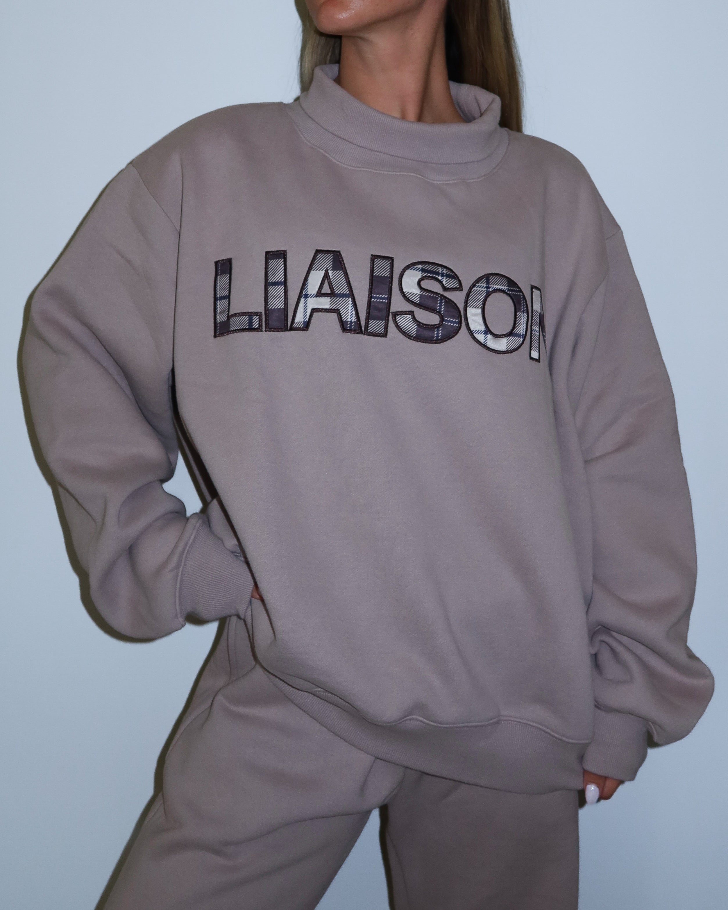 Classic Relaxed Roll Neck