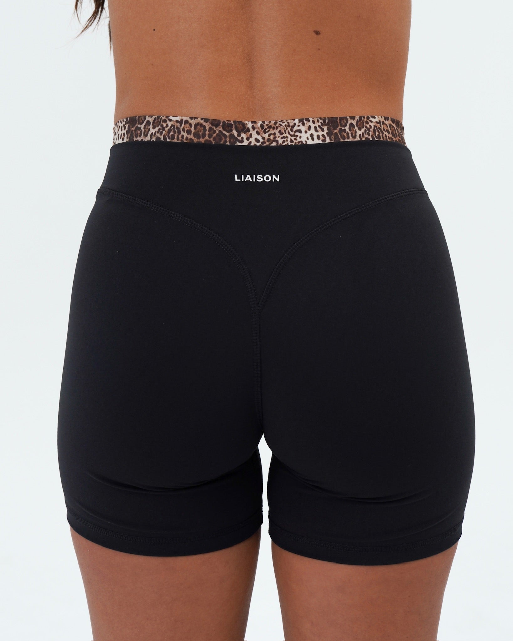 Layered Sculpt Short V2 - Black & Wild Side