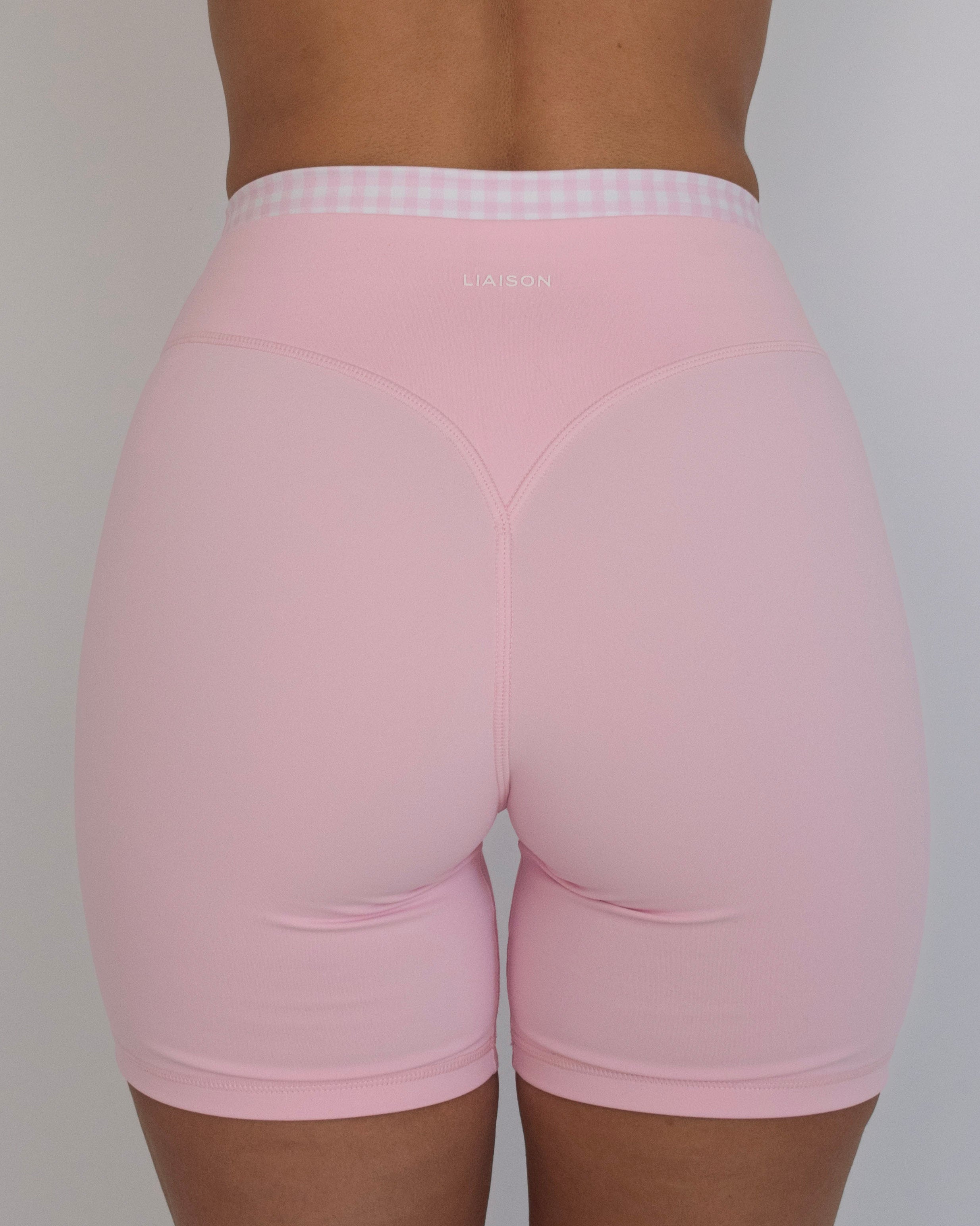 Layered Sculpt Short V1 - Soft Pink & Gingham