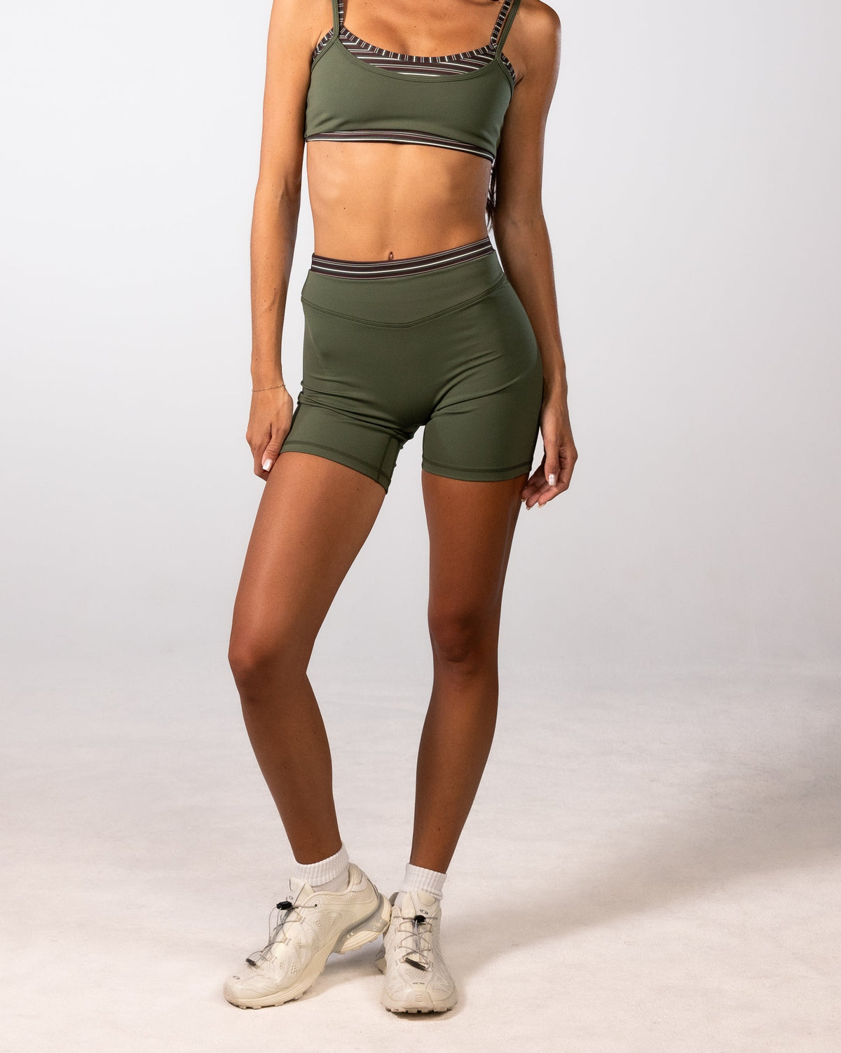 Layered Sculpt Short V2 - Palm & Trailside Stripes