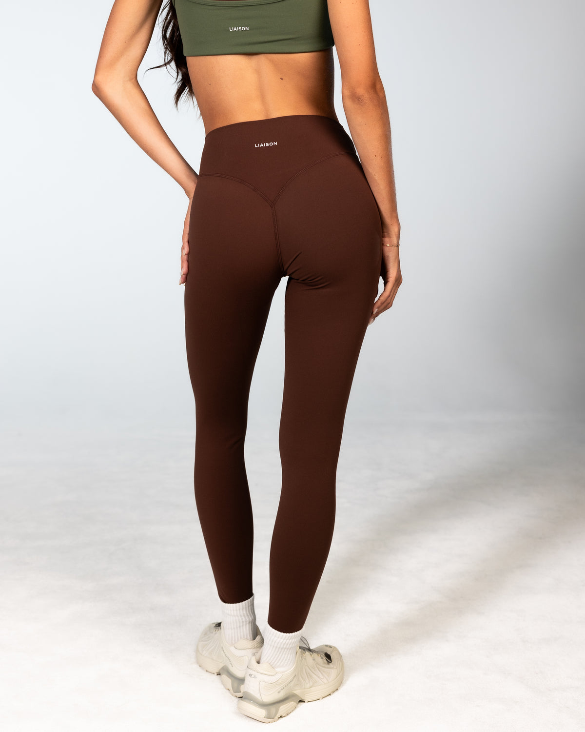 Bridge Pant (text logo) - Mocha Brown