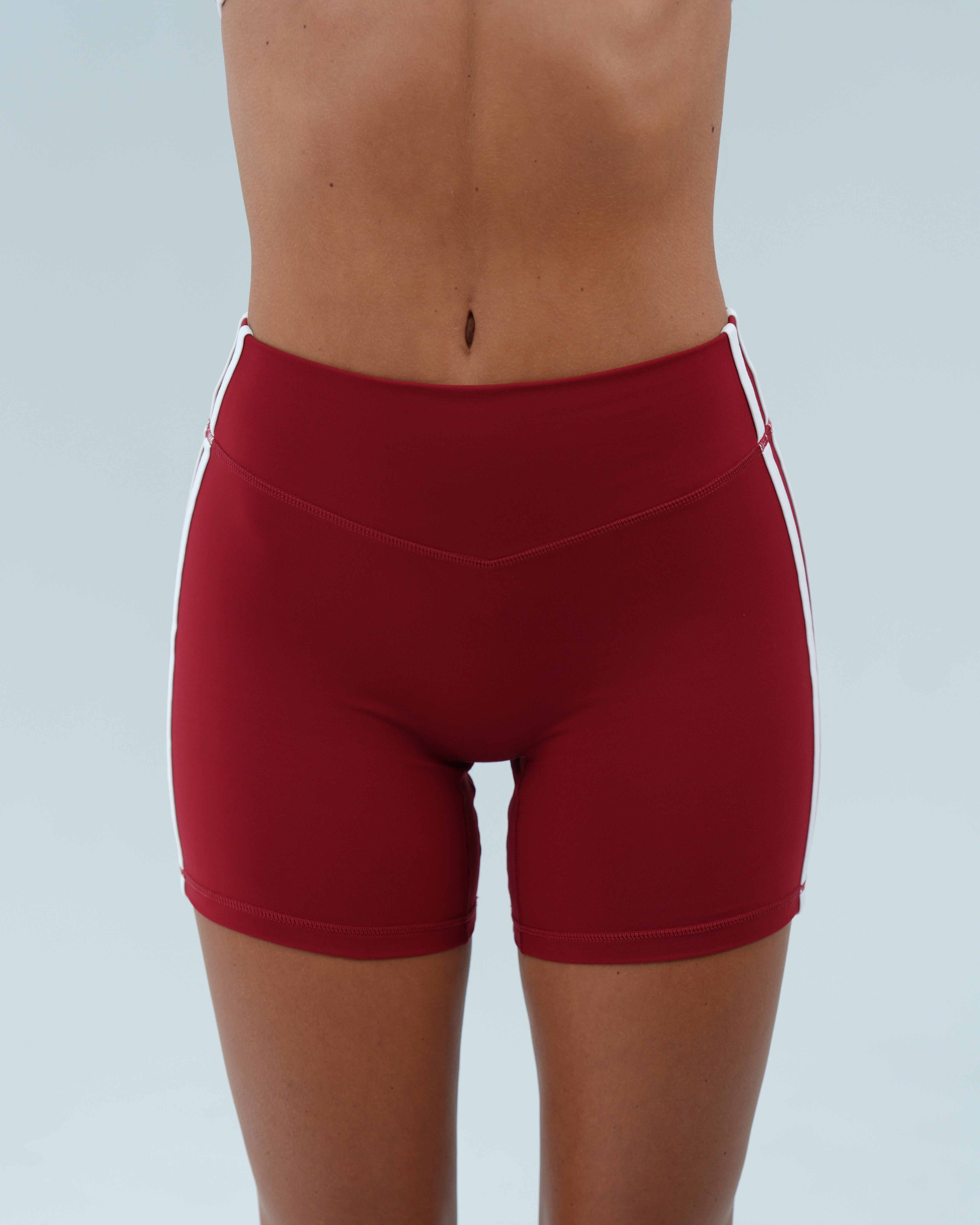 Sporty Stripe Bridge Short - Kiss & White