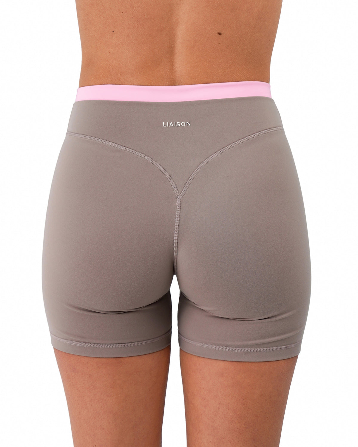 Layered Sculpt Short V2 - Truffle & Soft Pink