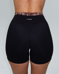 Layered Sculpt Short - Black & Wild Side