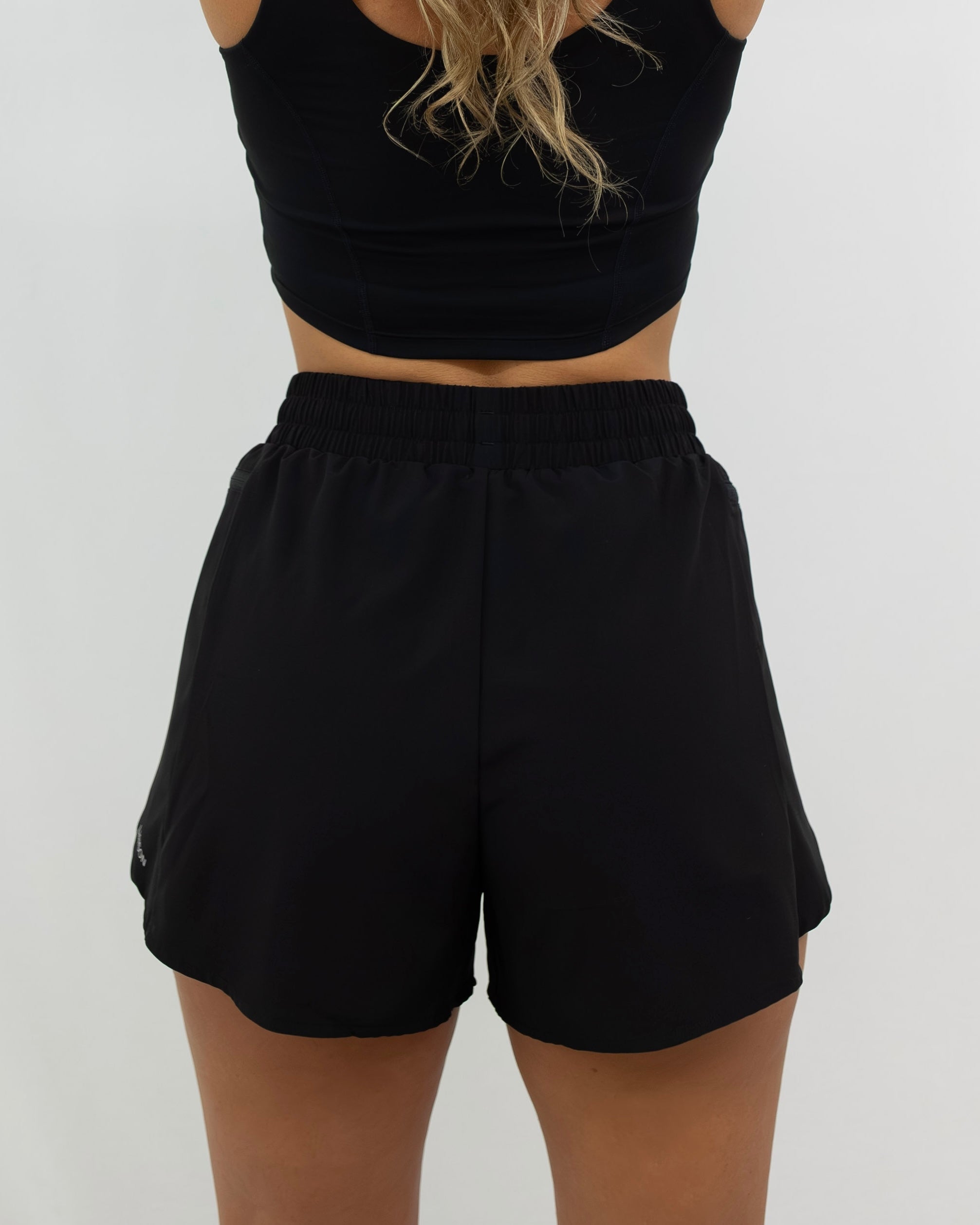 The Flow Short - Black