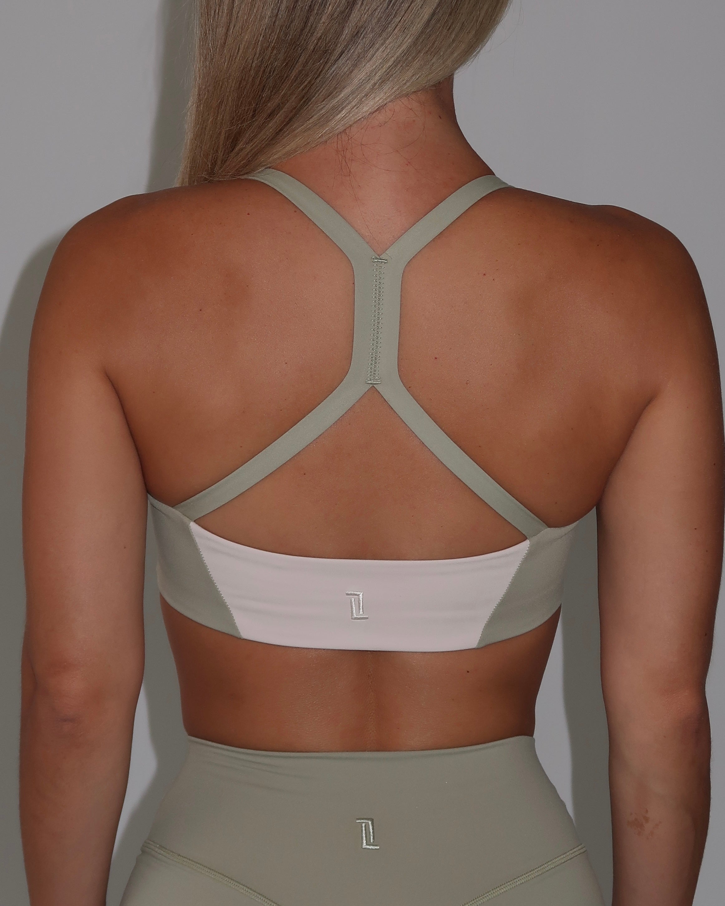 Impact Y Bra - Flora & Sand