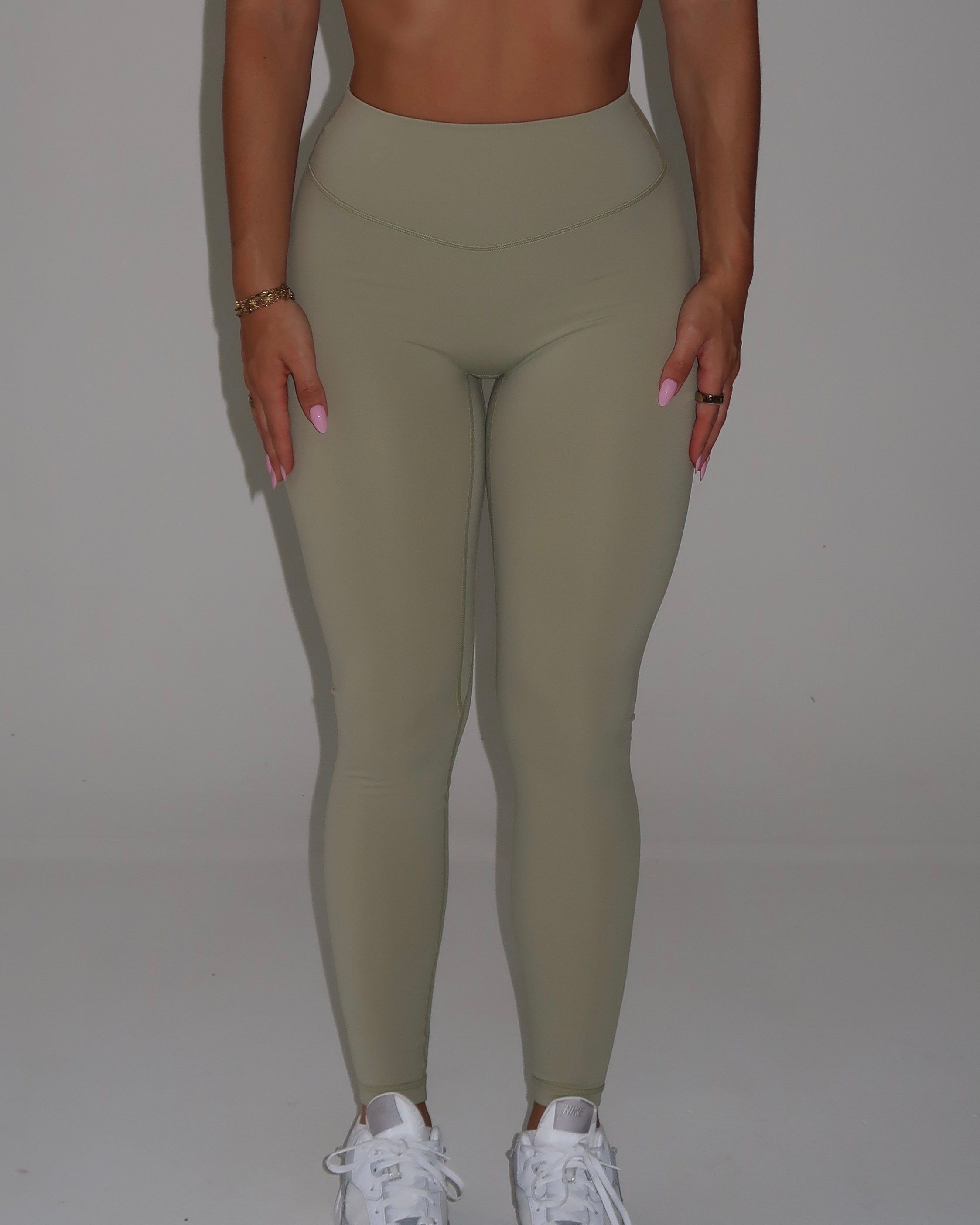 Bridge Pant - Flora