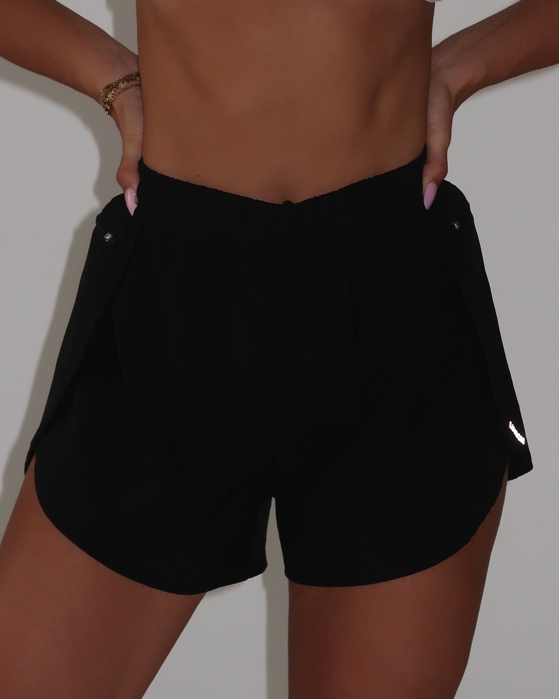 The Flow Short - Black