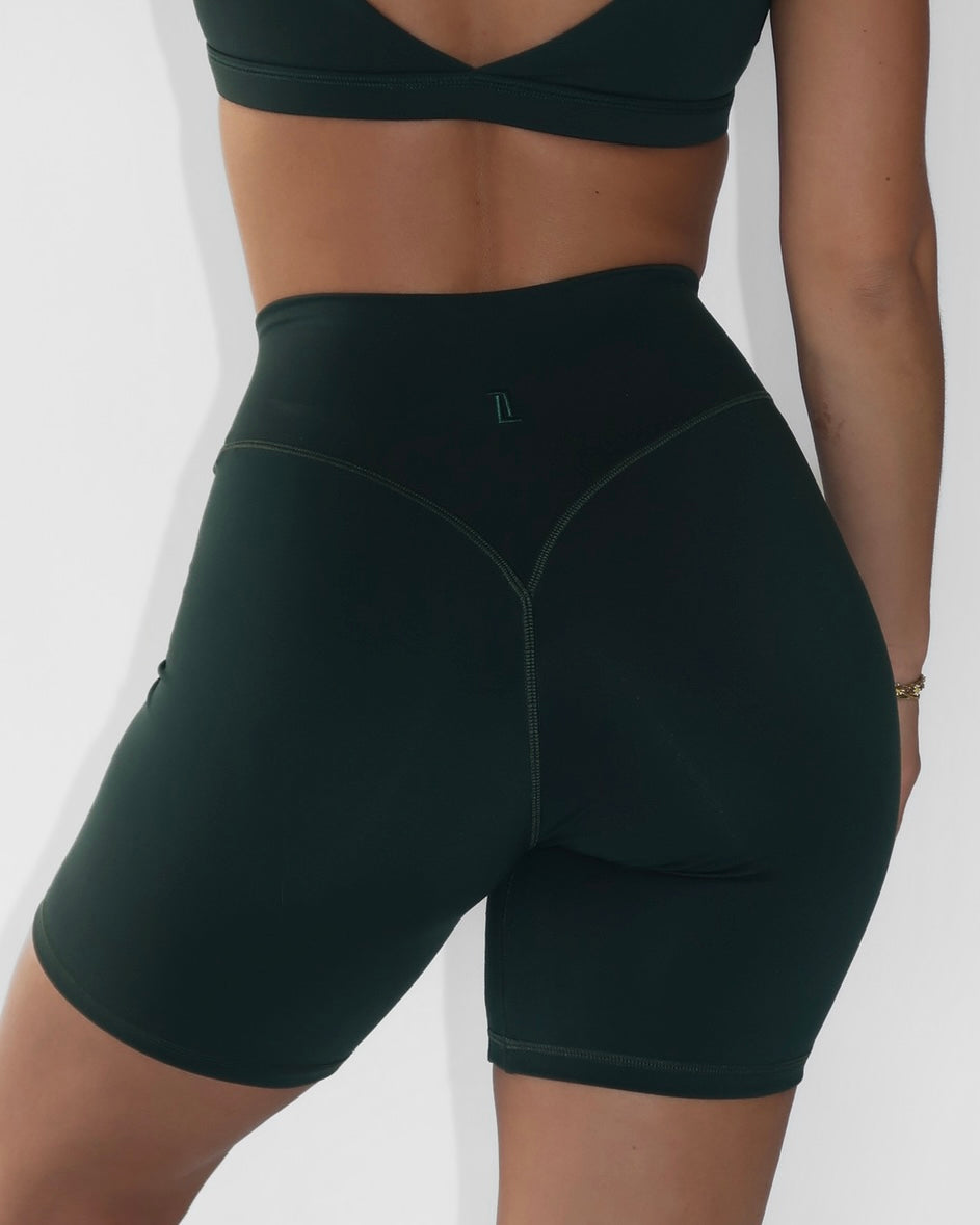 7" Bridge Short - Ivy Green