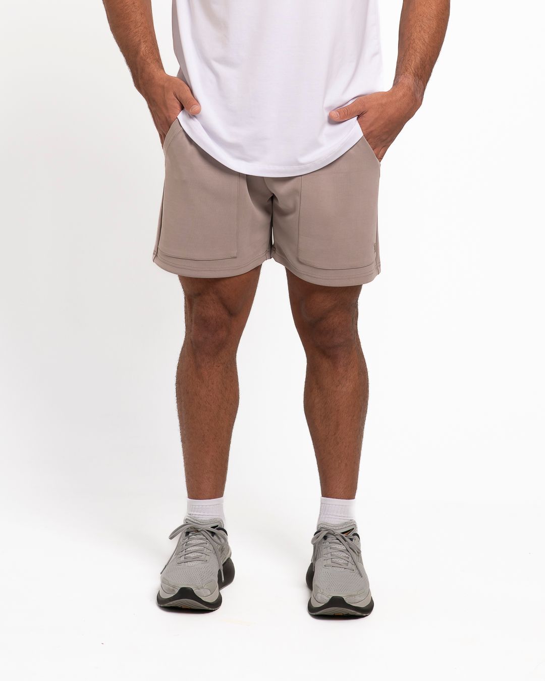 MEN'S On-The-Go Short (SoftMotion Fabric)