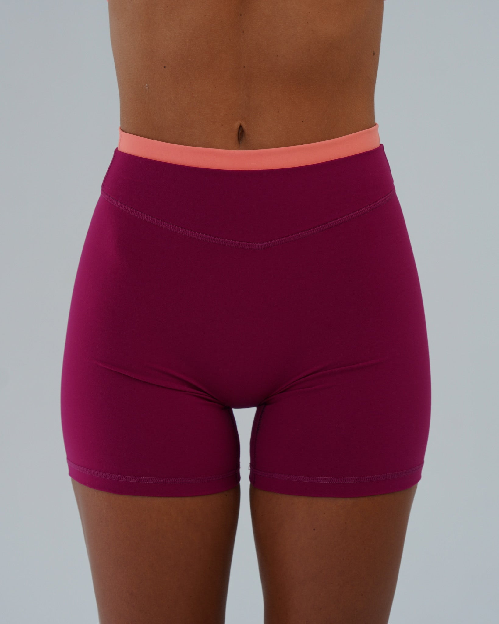 Layered Sculpt Short V2 - Berry & Guava