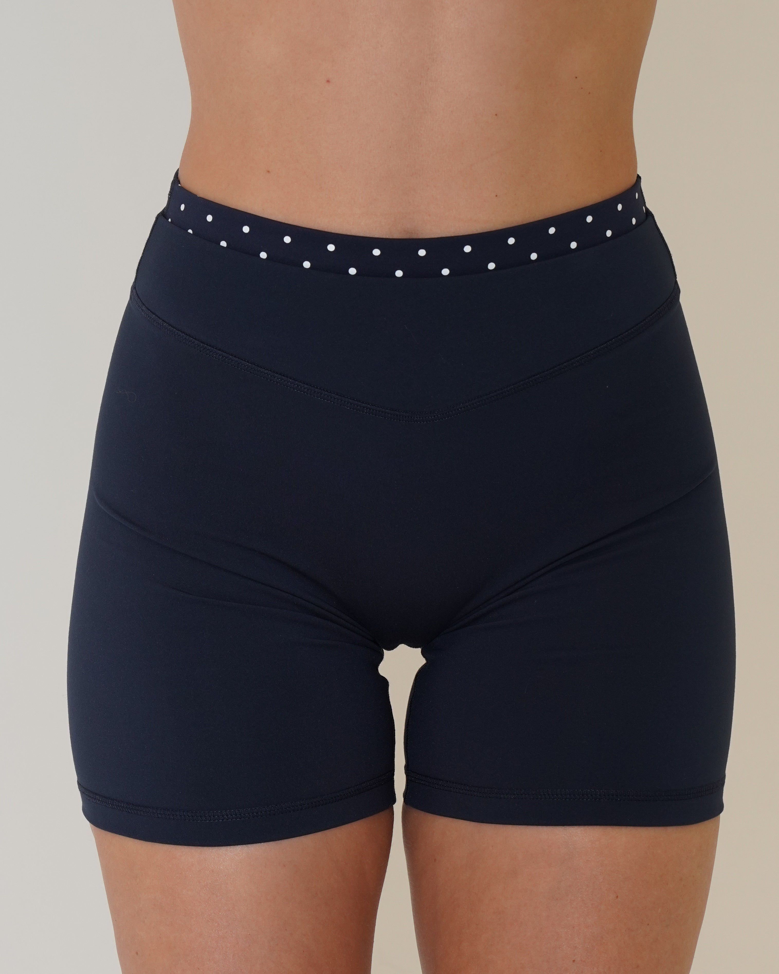 Layered Sculpt Short - Cypress & White Polka Dots