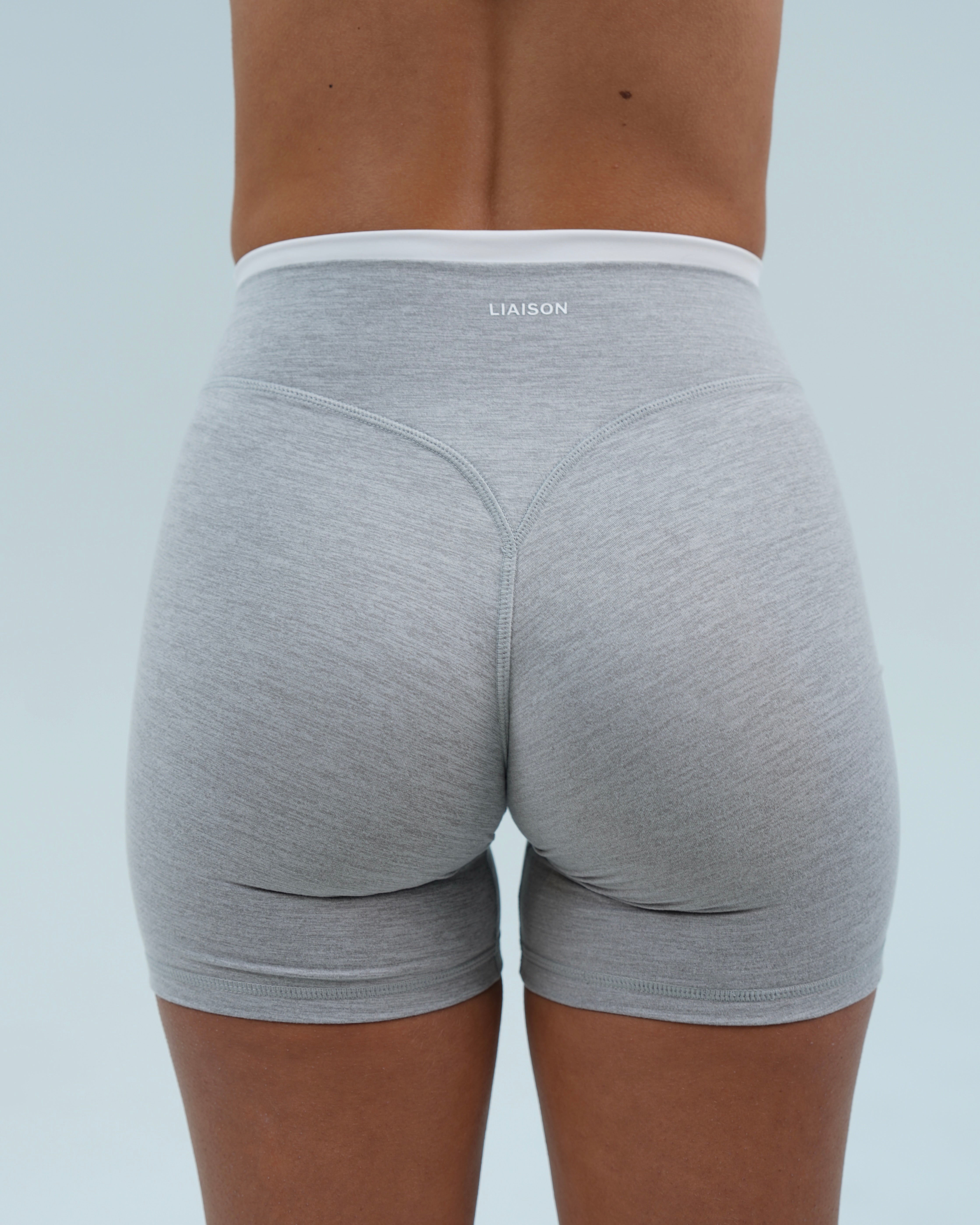Layered Sculpt Short - Storm & White