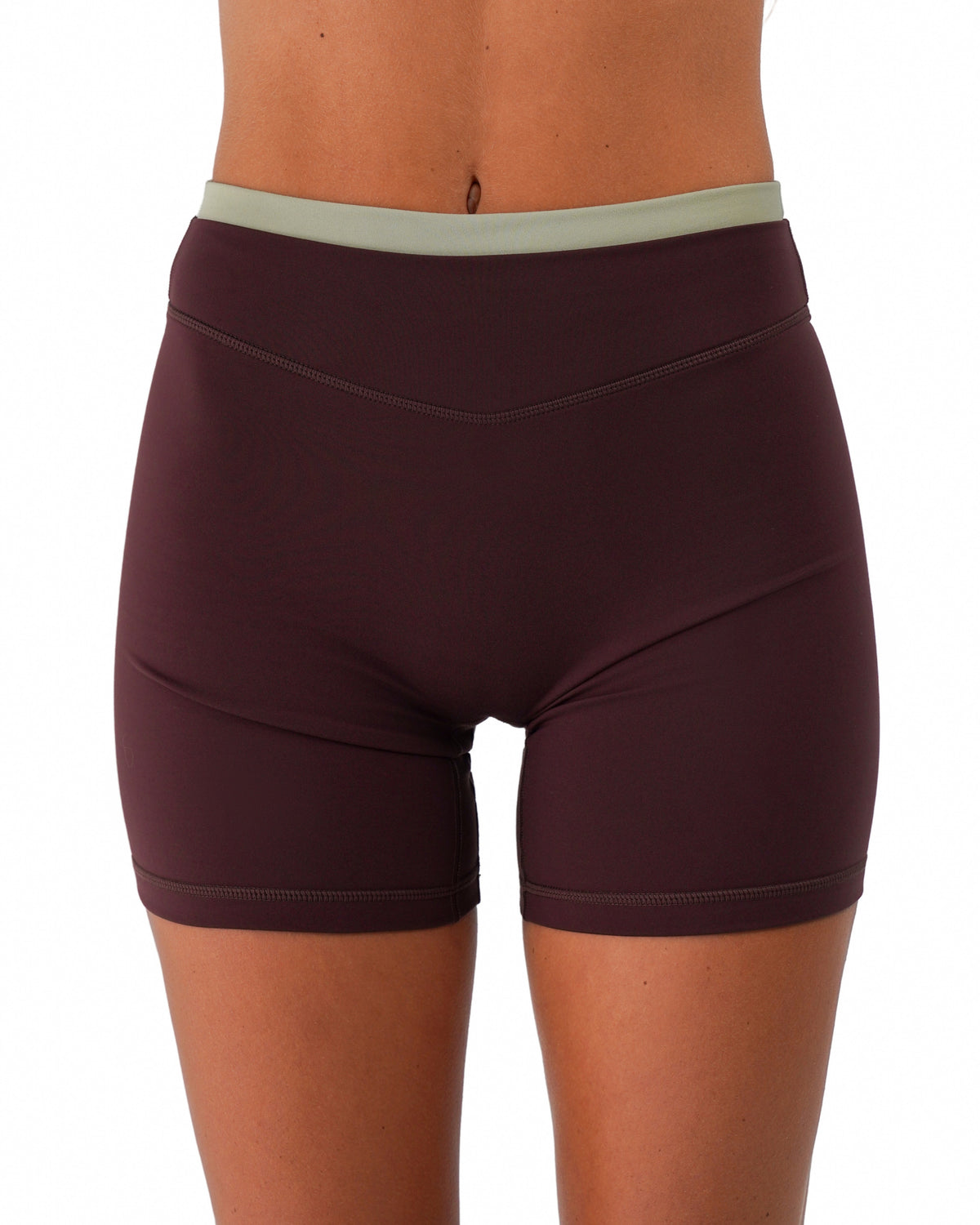 Layered Sculpt Short V2 - Chocolate Cherry & Flora