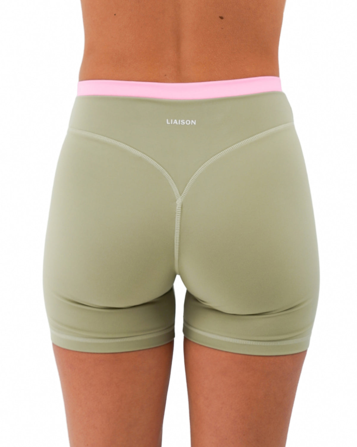 Layered Sculpt Short V2 - Flora & Soft Pink