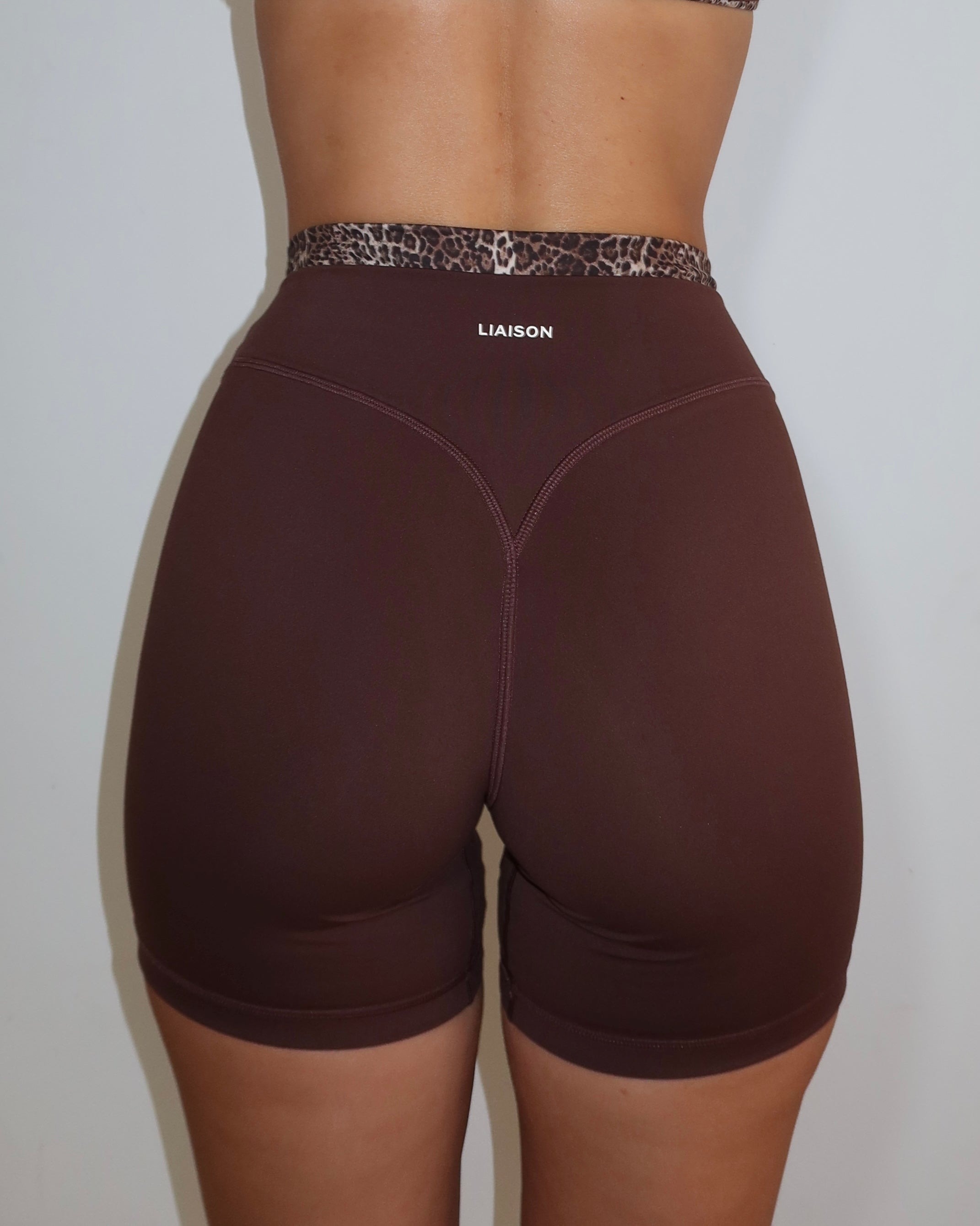 Layered Sculpt Short - Mocha & Wild Side